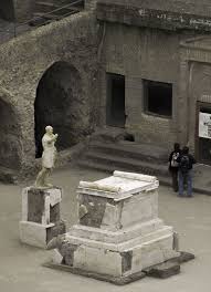 Pin De Patricia Beaulieu En Pompeii Pompeya Arqueologia Romanos