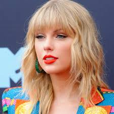 Taylor Swift cancels world tour until next year