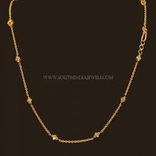 The relationship between a woman and her accessories goes way back in history. Pin On Gold Necklaces