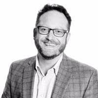 Jay Crystal's Instagram, Twitter & Facebook