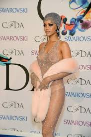 Pin On Celeb Fashion