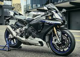 2017 Yamaha R1m Yamaha R1 Yamaha Yzf R1 Yamaha
