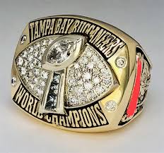 Tampa bay buccaneers 2021 super bowl ring. 2002 Tampa Bay Buccaneers Super Bowl Xxxvii Champions 14k Gold Diamond Ring