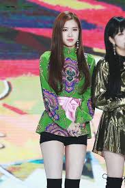Rose Park Chaeyoung Rose Blackpink Blackpinkhouse Blackpinkrose Kpop All Credits Go To Their Respectiv Blackpink Rose Blackpink Fashion Black Pink