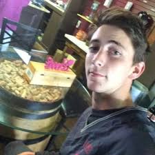 Dillon Robertson (@LlanowineDillon)