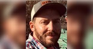 Obituary for WILLIAM ROBERT aka “Robbie” HOYT, Jr.