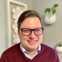 400+ perfiles de «Spomer»