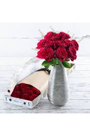 Many flower delivery companies can deliver to a funeral home or a residential address in eastbourne any day of the week. Same Day Flower Delivery Uk