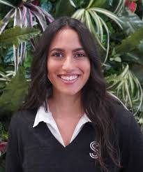 Catherine Pinto's Instagram, Twitter & Facebook