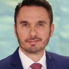 Lieber Endrit Çela, Ich möchte dir hiermit ein Riesen Dankeschön…