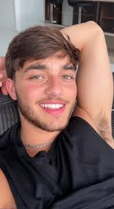 Does anyone know how to reach them? Can't find a valid phone number