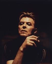 Just Stop Your Crying It S A Sign Of The Times David Bowie Vezzipuss Tumblr Com David Bowie The Hearts Filthy Lesson Circa 95 David Bowie Bowie David Bowie Born