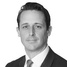 Justin Whelan, Global