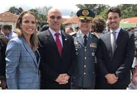 Антонио родриго ногейра (antonio rodrigo nogueira). Ao Lado De Autoridades Nacionais Juiza Ruth Menegatti Recebe Condecoracao Da Pm Cidades Noticias Siga Mais