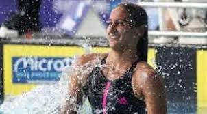 Scopri la programmazione televisiva di rai 2 con tutte le informazioni sui programmi in onda durante la giornata: Tutti Pazzi Per Simona Quadarella La Nuova Stella Del Nuoto Fidanzati Cambiamo Discorso Sport