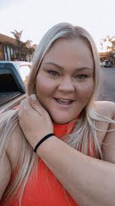 ✨🦒💥🍗 Instagram > chelcielynnn Snapchat > chelcieyes9 Tik Tok > Chelcie  Lynn (blue check mark) Love y'all! Have a great weekend! Just had me some  good Mexican food here in San Diego! ☀️