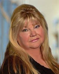 WV Small Business Development Center members receive certification