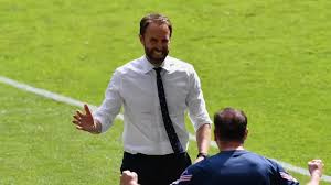 Gareth southgate obe (born 3 september 1970) is an english professional football manager and former player who played as a defender or as a midfielder. Garet Sautgejt Andrij Shevchenko Promeni Ukrajna Evro 2020
