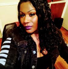 Korra Obidi est en direct.