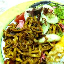 Bakmi goreng ini terbuat dari beberapa campuran bahan diantarnya: Mie Goreng Abbas Makan Kalap