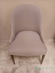 Kwara: 7 Cadeiras Veronica