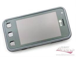 LG KC910 Renoir pictures, official photos