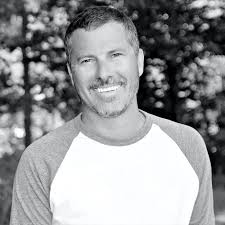 In the wake of an unusual HR event, Cetera is seeking its new Barnaby Grist 