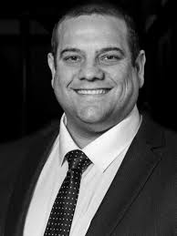 Queensland election: Feeding the Chooks. Mike Kaiser orders public service  plan for LNP government