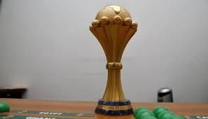 يحين موعد قرعة كأس أمم أفريقيا الكاميرون 2021، اليوم الثلاثاء 17 أغسطس 2021، وتبدأ مراسم السحب في تمام الساعة 20:00 بتوقيت مصر، 21:00 بتوقيت السعودية، 18:00 بتوقيت جرينتش. 9tqnp0ft9f Klm