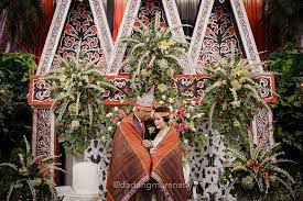 Kenakanlah Kasih Yang Mengikat Dan Menyempurnakan From The Wedding Andresiahaan Evelyntheres Mua Okky Chandra Decoration