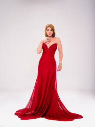 1.sezon izle 2021 meksika dram, gerilim, gizem, suç türündeki yapımı hd kalitede hdfilmcehennemi den izleyebilirsiniz. Quien Mato A Patricia Soler Who Murdered Patricia Soler