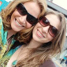 Jenifer Hart's Instagram, Twitter & Facebook