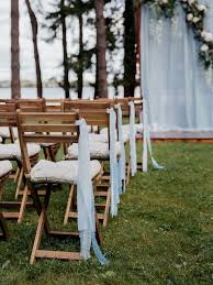19 Chic And Creative Ways To Decorate Your Wedding Aisle Cheap Wedding Decorations Blue Wedding Decorations Wedding Aisle Outdoor