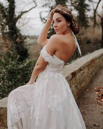 Maybe you would like to learn more about one of these? Elora Madi Lane Bridal Brautmode Braut Kleid Hochzeit
