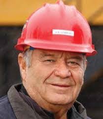 Dwight Downer's Instagram, Twitter & Facebook