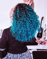 Pin By Milinda Poronga On Trends Colors Dyed Curly Hair Colored Curly Hair Curly Hair Styles Naturally