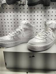 Vintage nike air force 1 mid red/black size 9 bred banned colorway 306352 063. Nike Air Force 1 Mid Triple White Gs Grade School Size 7y 314195 113 For Sale Online Ebay