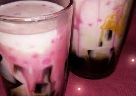 The flavor comes from the light coconut milk & the sweet javanese palm sugar syrup that accompany the cincau. Tips Masak Es Cincau Nutrijell Untuk Pemula