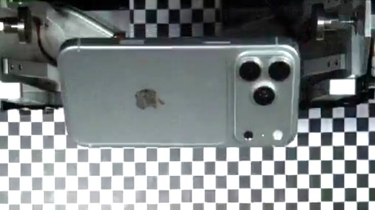 Leaked iPhone 18 Pro drop test footage, AI generated