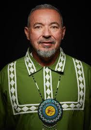 Vanda Arnold's Instagram, Twitter & Facebook