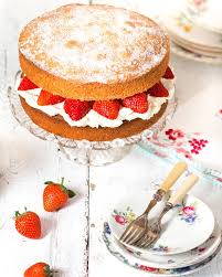 See more cake recipes at tesco real food. Victoria Sponge Recipe This Morning Chef Makes Royal Cake With Twist Express Co Uk