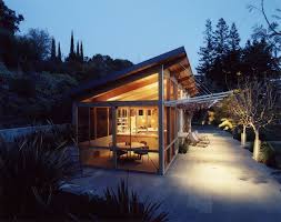 One end of the roof rests on a taller wall than the other. Design Workshop The Shed Roof