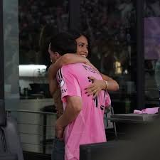 Lionel Messi celebrated his first-ever MLS Cup win by sharing a sweet embrace with wife Antonela moments after Inter Miami's 3–1 victory over Vancouver. ESPN cameras caught the couple's heartfelt moment in