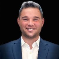 Dawn Spinks's Instagram, Twitter & Facebook