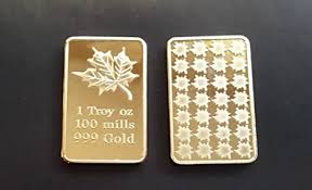 Goldprice.org provides you with fast loading charts of the current gold price per ounce, gram and kilogram in 160 major currencies. Amazon Com The 1 Oz 999 Pure 24 Karat Gold Layered Steel Bar Canadian Maple Leaf Bar Grace Specialty 003 Home Kitchen