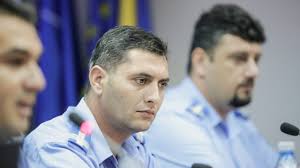 Jandarmeria romana are de miercuri un nou inspector general, pana la finalizarea anchetei procurorilor militari privind interventia violenta a fortelor de ordine la protestul din 10 august. Totul Despre Noul È™ef Al Jandarmeriei Romane Cine Este È™i Ce Avere Are Colonelul Din Teleorman Bugetul Ro