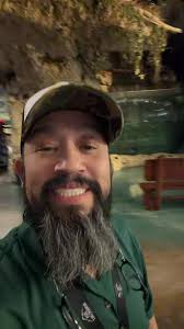 How to Close Bass Pro Shop Rocking Chair