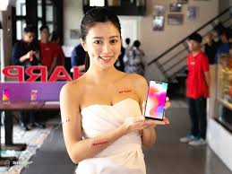 SHARP AQUOS S3 High Edition with SD660 ...