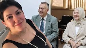 Özel kalem ile yasak aşk istifa getirdi! Hakkında çıkan 'yasak aşk'  iddialarının ardından AK Parti'den ihracı istenen Adapazarı Belediye Başkanı  Mutlu Işıksu, partisinden istifa ettiğini açıkladı.