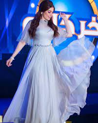 18 1 k mentions j aime 1 649 commentaires roaa رؤى الصبان alsabban roaa alsabban sur instagram قفطان almka dresses formal dresses long formal dresses